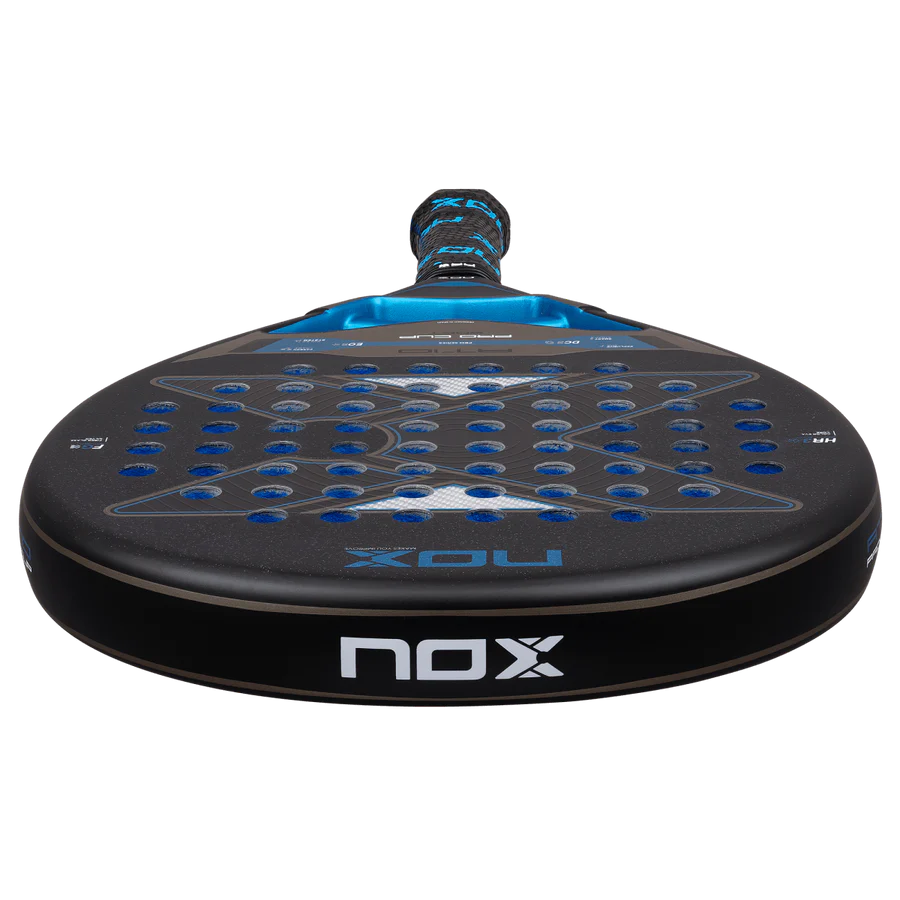 PALA NOX AT10 Pro Cup SOFT by Agustín Tapia 2026