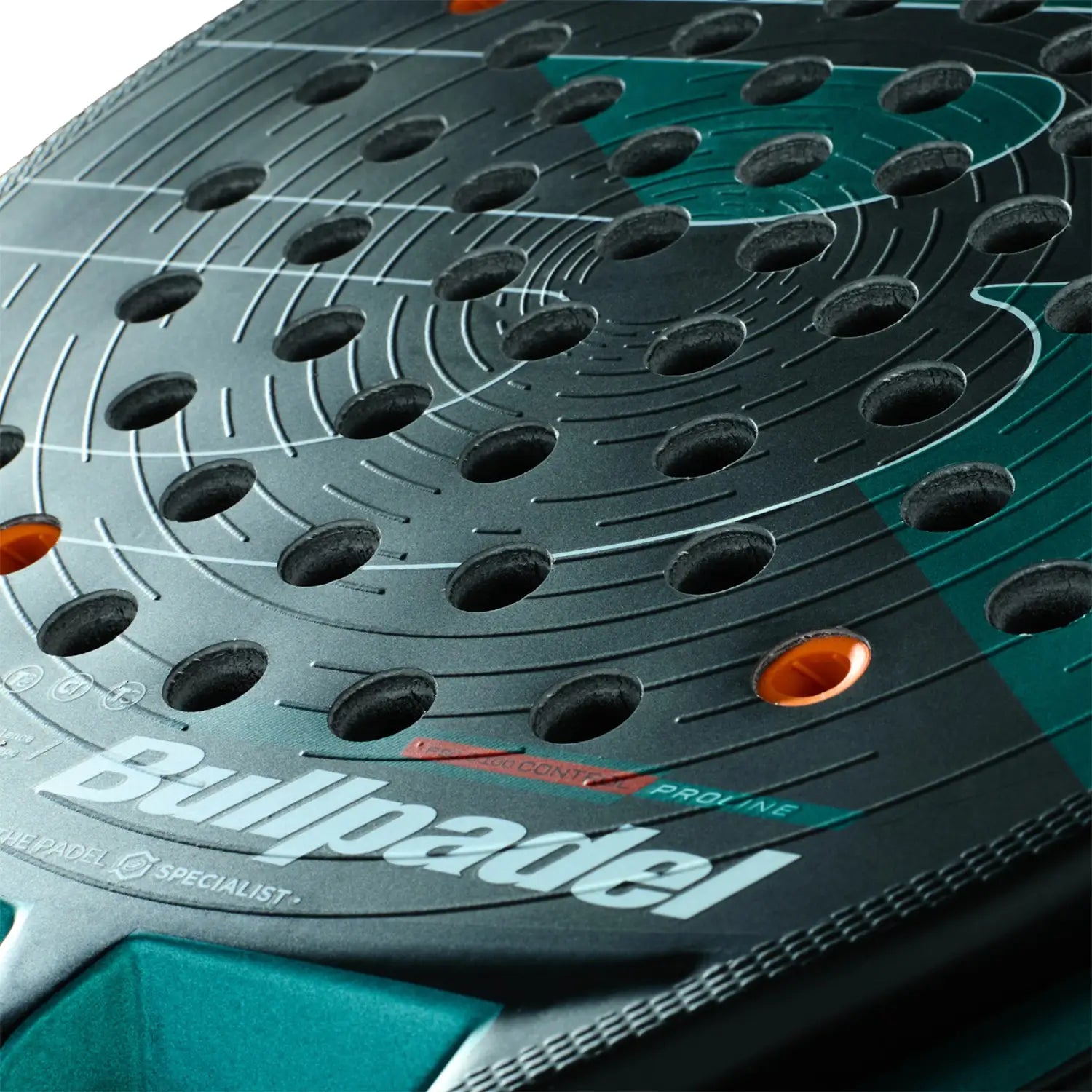 PALA BULLPADEL HACK 04 HYBRID 2025